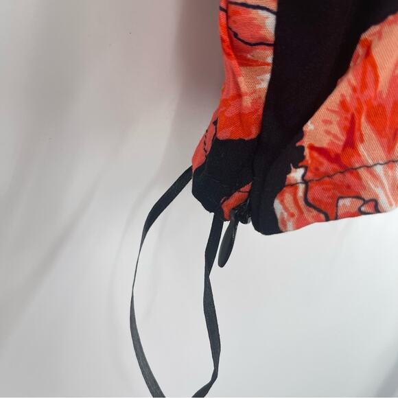 LF SEEK THE LABEL Tropical Floral Beach Crop Tank Top Australia NWT Size Medium - Picture 6 of 9